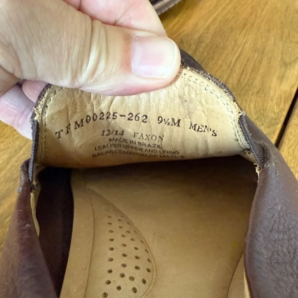 Tommy Bahama “Faxon” loafers
